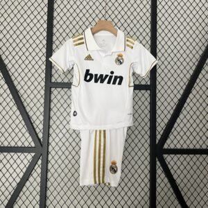Real Madrid I 11/12 Conjunto Infantil (Retrô)