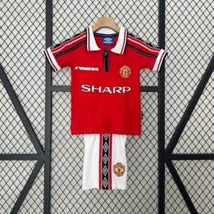 Manchester United I 98/99 Conjunto Infantil (Retrô)